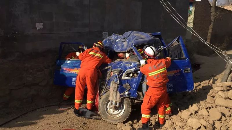 今關注今天青海樂都區發生一起交通事故翻斗車與農用車相撞