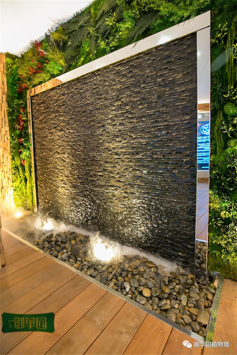冬日里的天然加湿器,水幕植物墙的设计会成为谁的最爱?