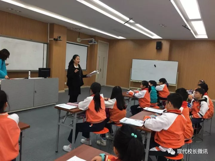 太原市迎泽区海边街小学吴鑫在全国第十届两岸同课异教小学英语教学