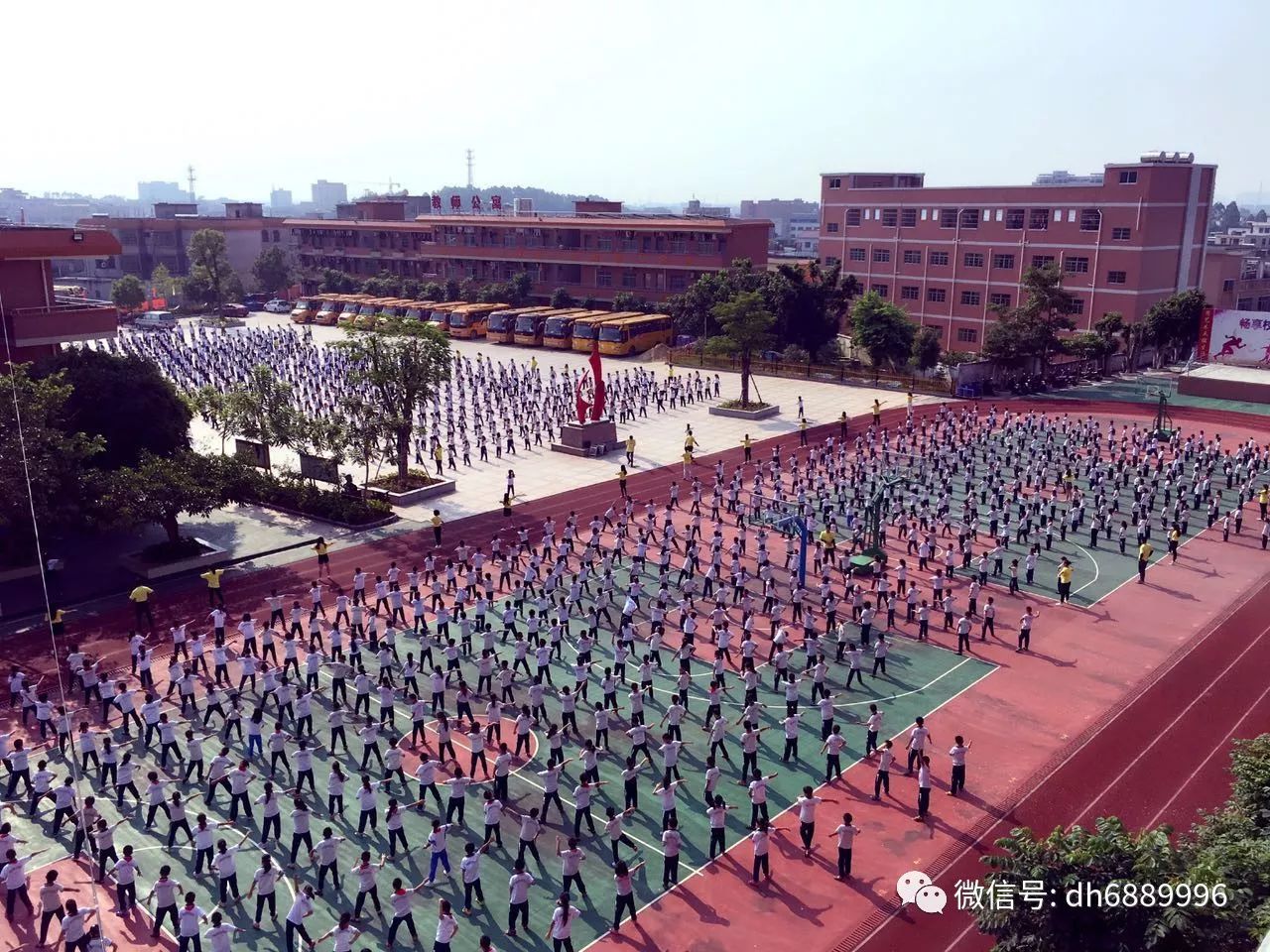 【小学部教学楼】博罗县福田东湖学校位于国家5a级风景区罗浮山铰下