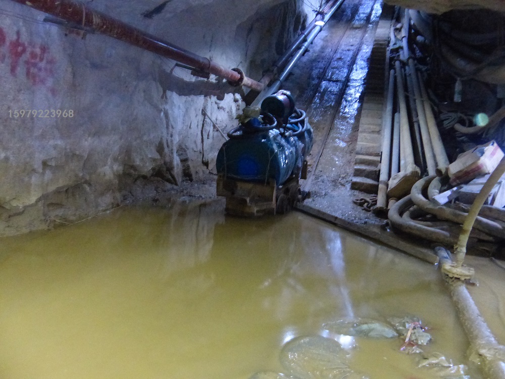 斜井掘進水窩輕便型排沙清淤泵排水清淤案例