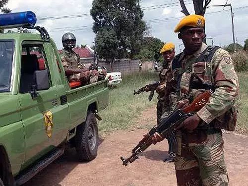 津巴布韦军方宣布结束上月开始的军事行动