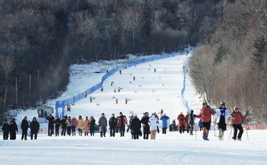 亞布力滑雪旅遊度假區是國家aaaa級景區,位於尚志市亞布力鎮東南20