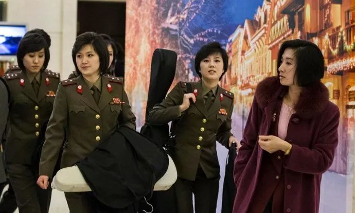 朝鲜牡丹峰艺术团照片图片