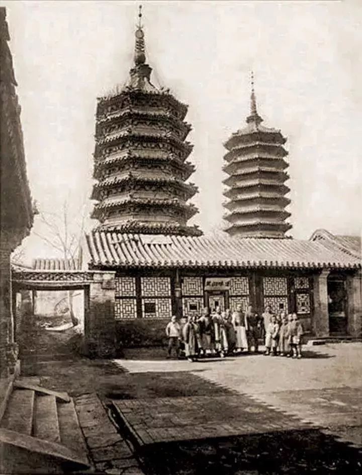 中国被拆著名建筑百年简史
