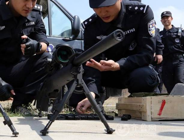 南京森林警察学院特警图片