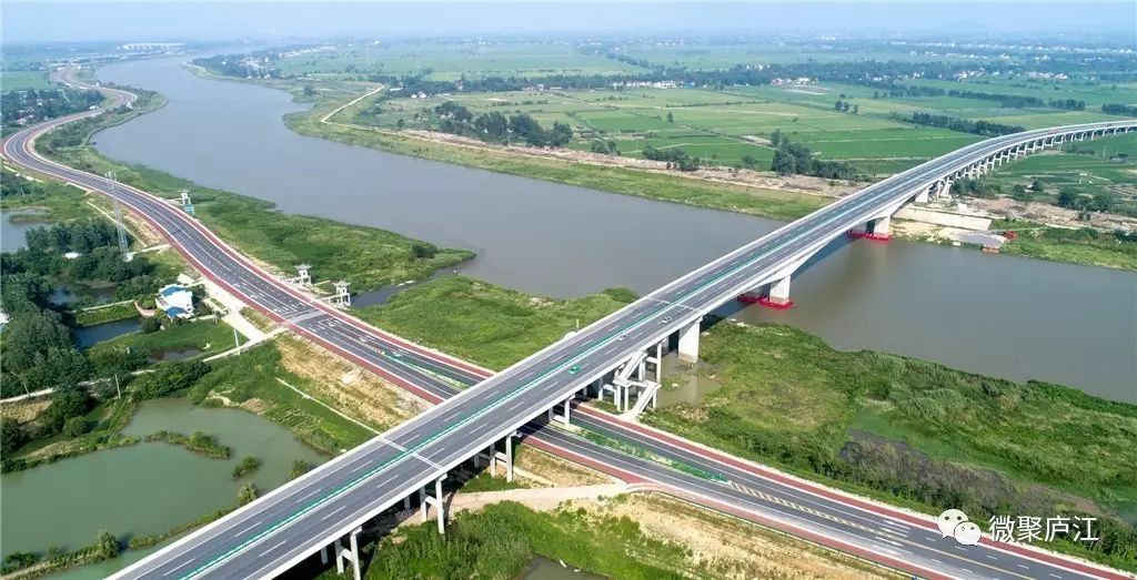 三条主干道均接庐江县城,是过境庐江,南北走向的合铜公路后的三条交通