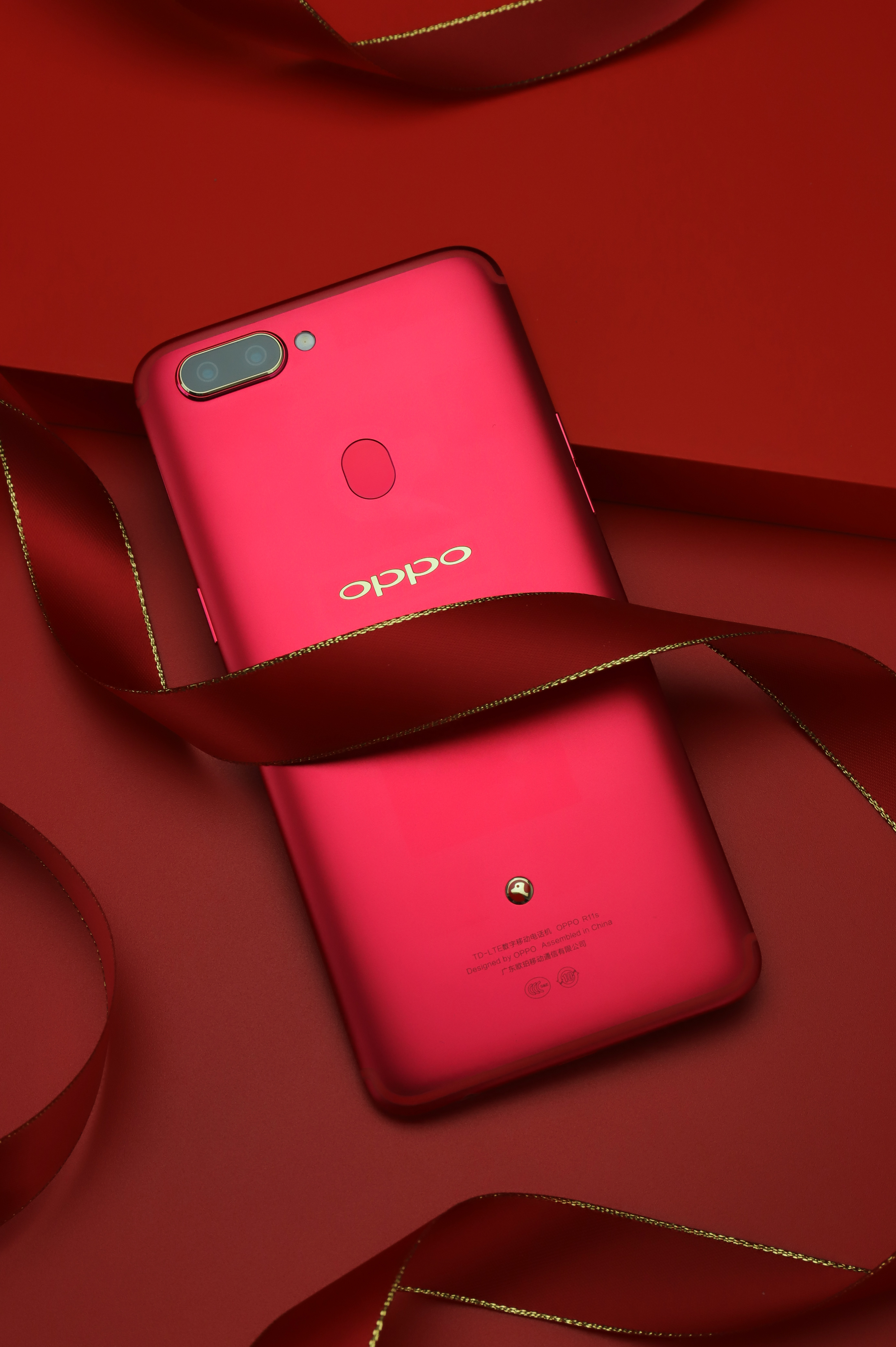 oppor11s狗年限定版图片