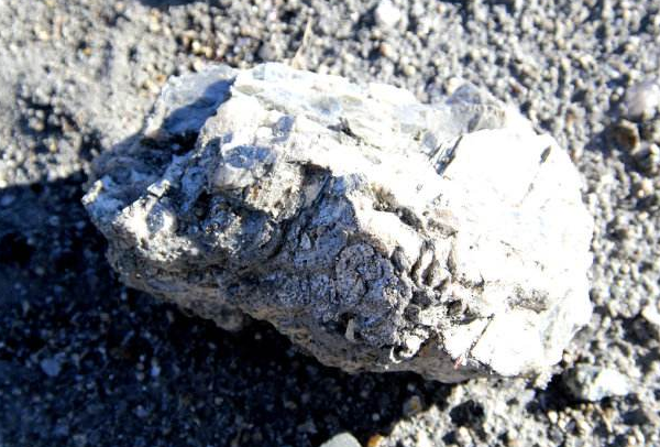 西藏发现超大型矽卡岩型铍
