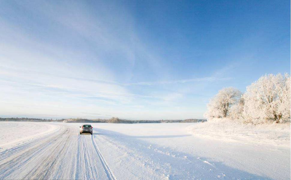 蹓跶:冬季自驾越野的保暖术,征服冰雪路面,这些装备不能少