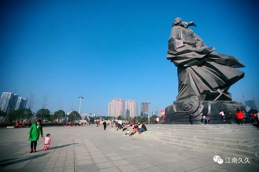 於情感,鹿門不僅是聖山,鹿門更有孟浩然.於節氣,冬至大如年.