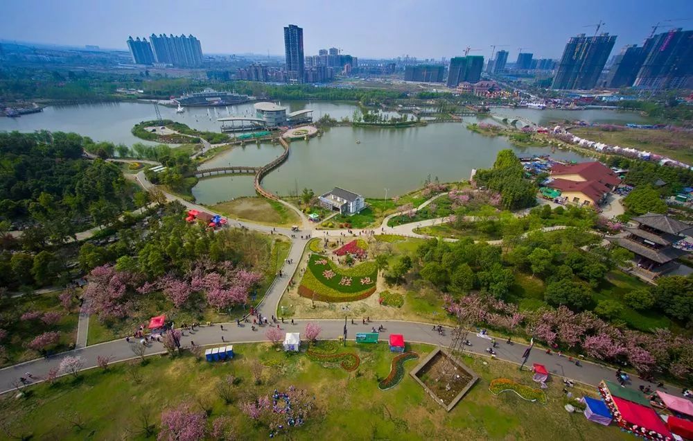 图书馆 地址:崇州市崇阳镇小东街 邛崃市图书馆 地址:邛崃市东星大道