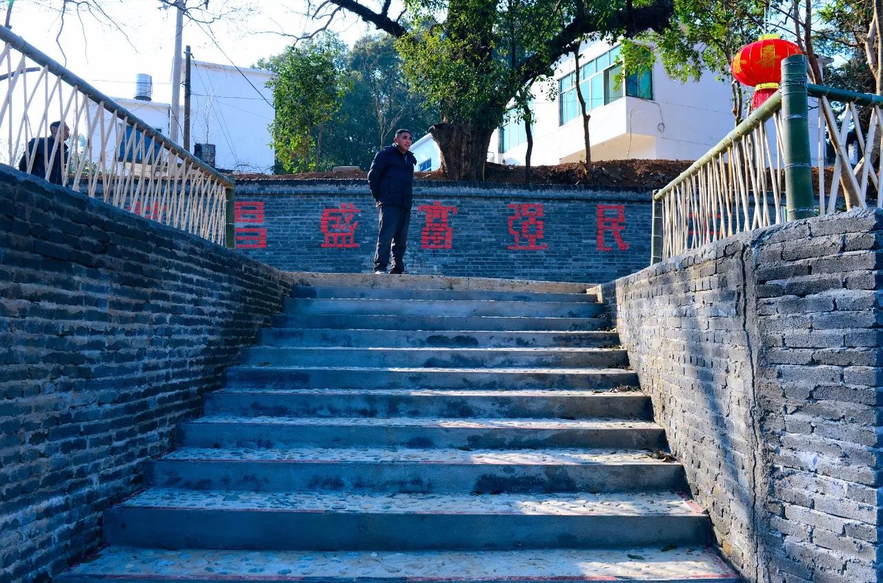 来看最美的乡村九江市柴桑区马回岭镇蔡家桥村杨家牵