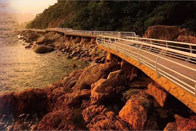 【深圳.鹽田】海濱棧道 | 在藍天白雲下,行攝廣東最美的海岸線