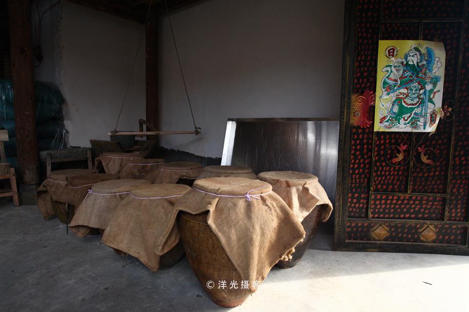 土鍋土灶土法釀酒用新鮮牛屎封口古法牛屎酒只屬於這德宏小村