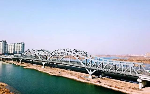 沂水铁桥图片