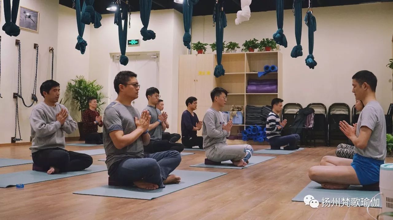 精彩回顾男士瑜伽manyoga