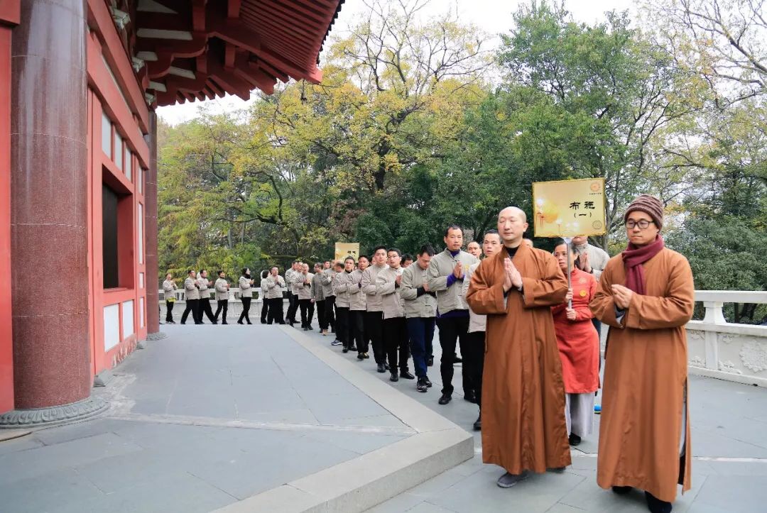 慈云寺妙果法师图片