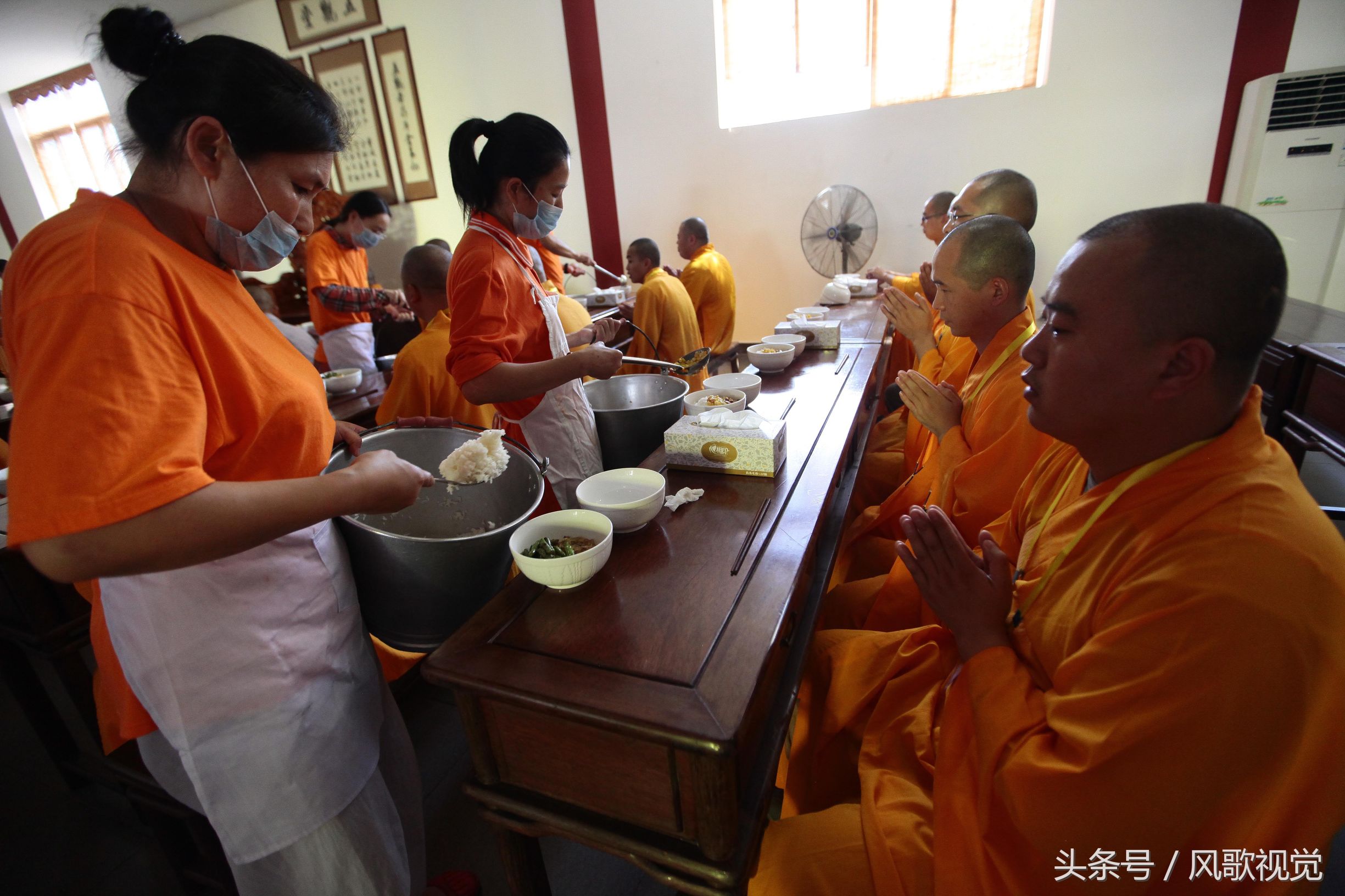 弘法寺吃斋饭图片