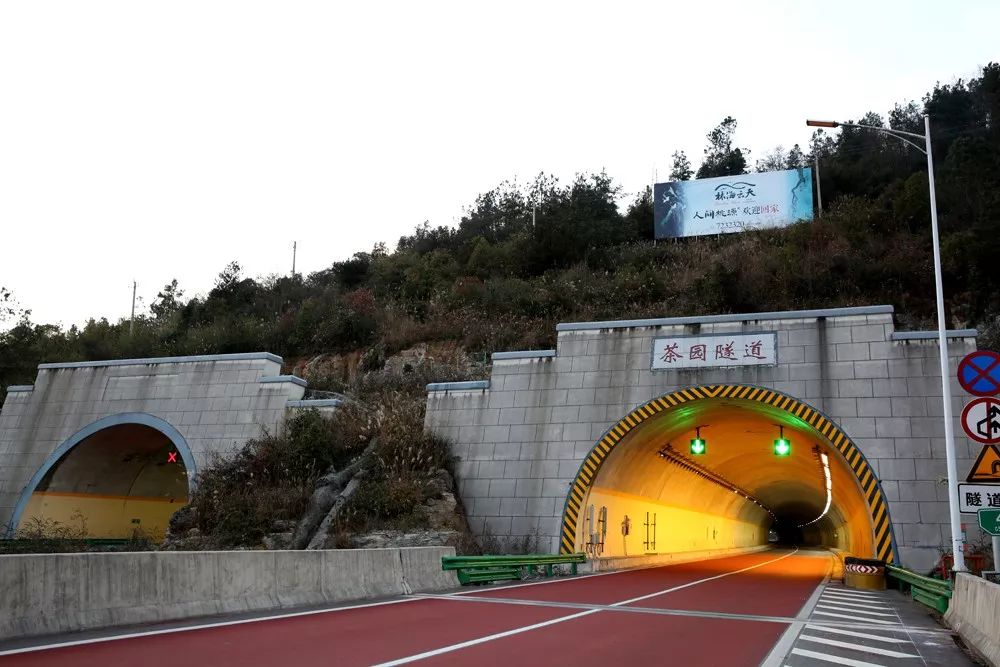 年底通通通二公司承建利万高速利川段全线通车