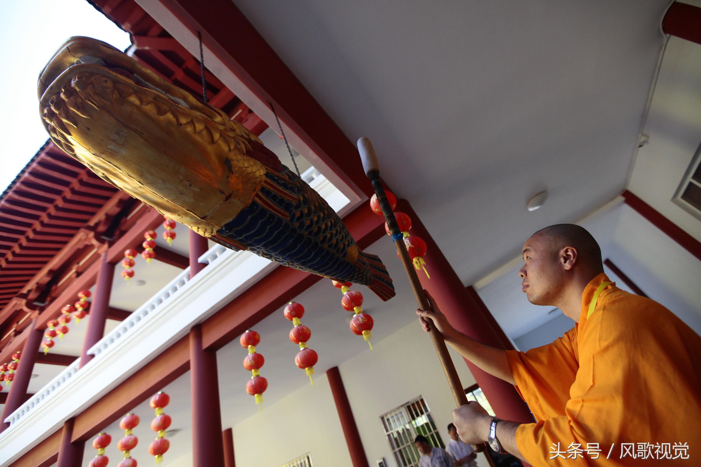 這就是漢地佛教寺廟一直傳承的佛門禮儀——過堂,這也是一種日常修行.