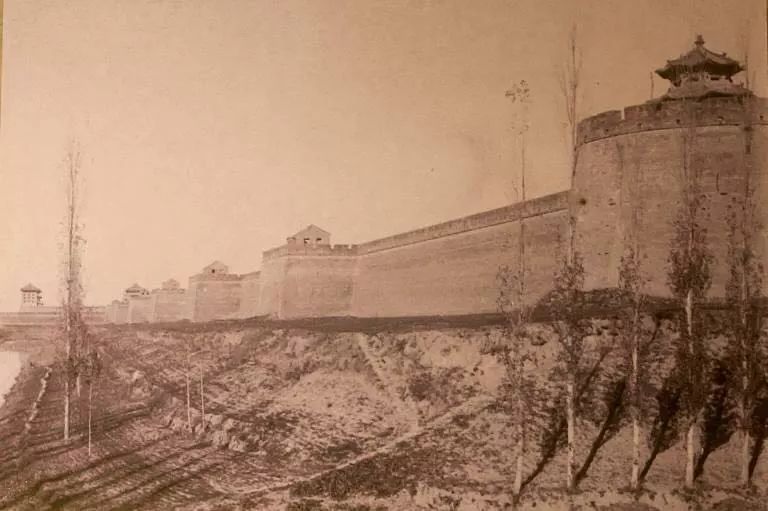 西安城墙修复前照片图片