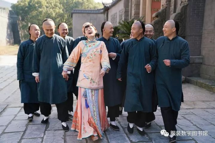 服飾文化旗袍清末民初女式襖服即將消失的時尚