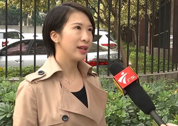 广东靓女发廊洗头,二度遭店主袭胸:我有多豪放会接受这样的按摩?