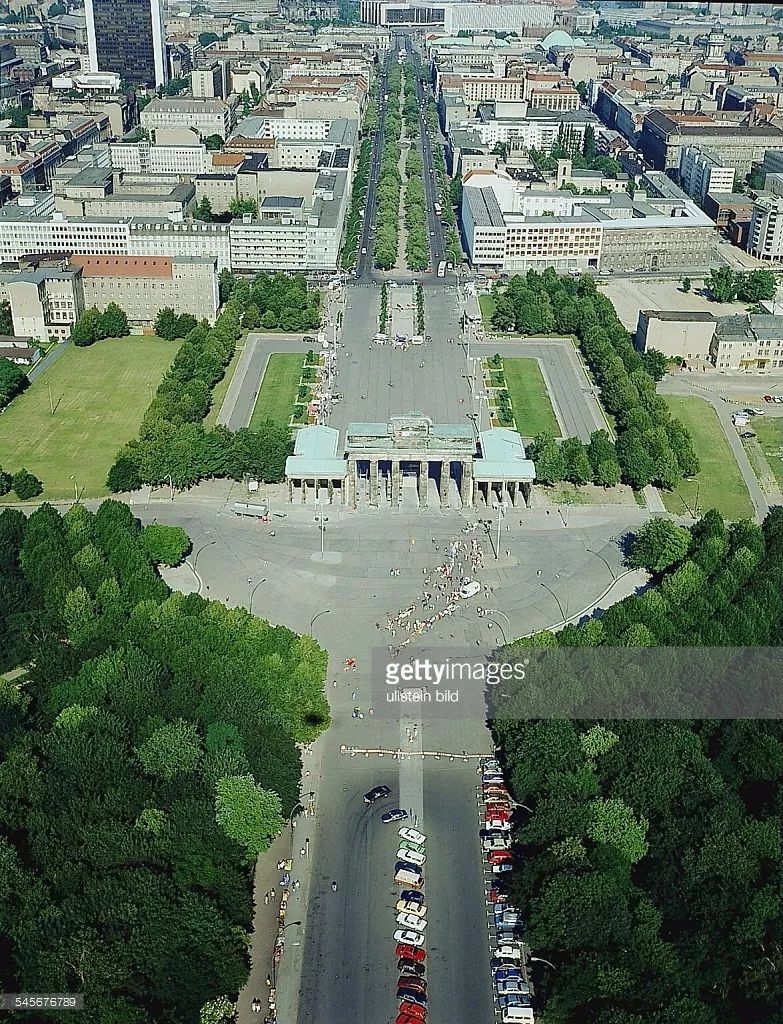 终点:勃兰登堡门(brandenburger tor)