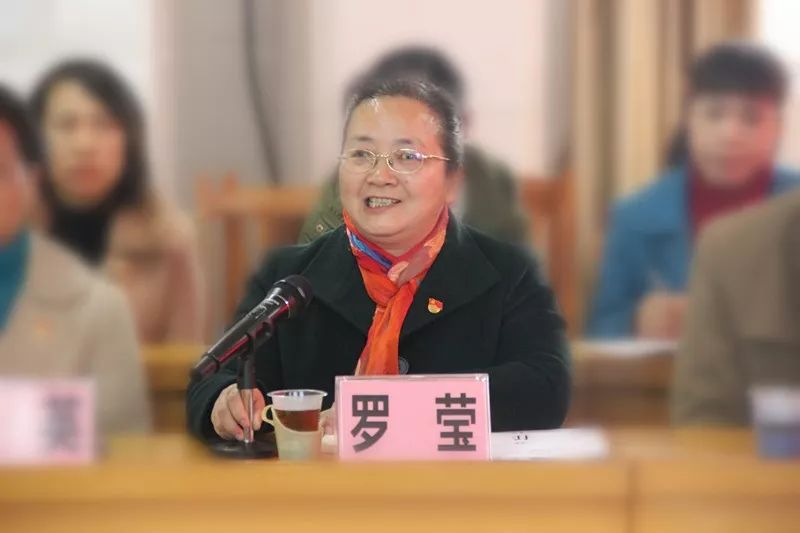 梧州市妇幼保健院院长罗莹在签约仪式上作致辞