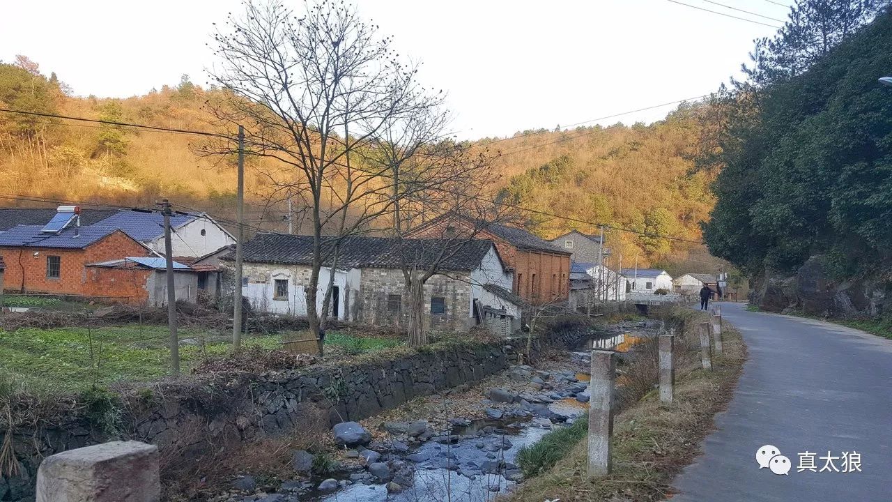 泾县一个小山村 竟是宣纸世家! 走进小岭许湾