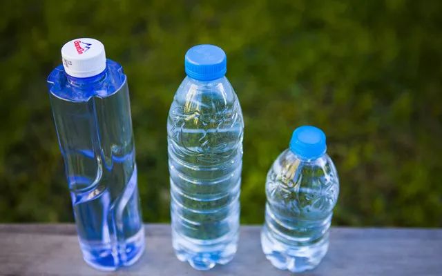 礦泉水純淨水蒸餾水和直飲水究竟哪種好喝前看清楚