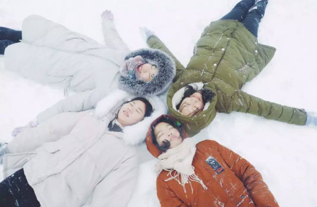 別提雪了可是噹噹的城市連雨都不下小時候也這樣不由得當當想起了自己