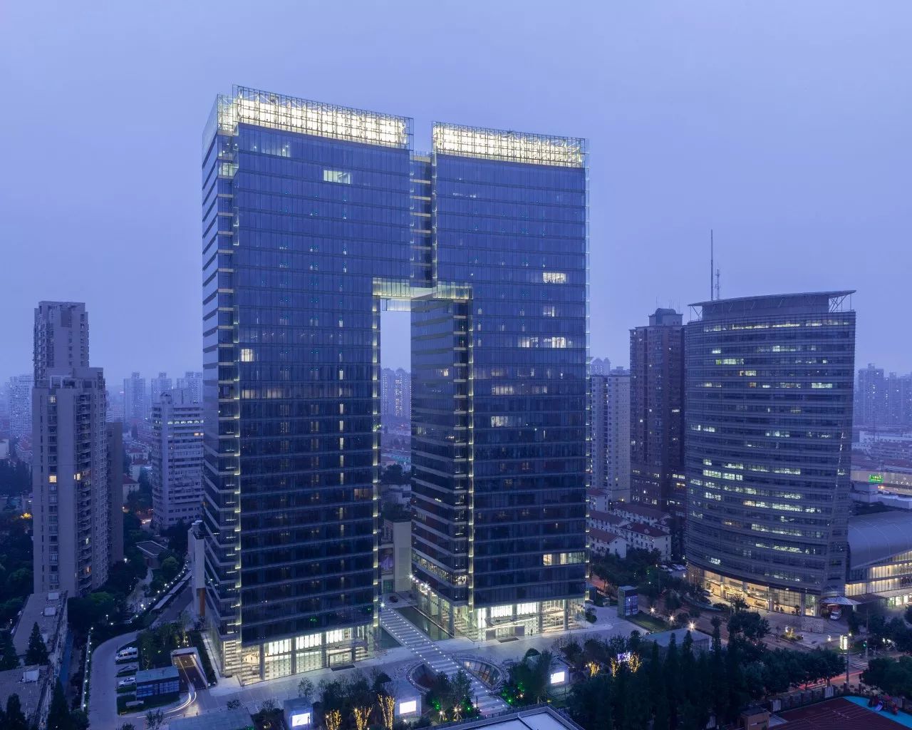 上海金桥大厦图片