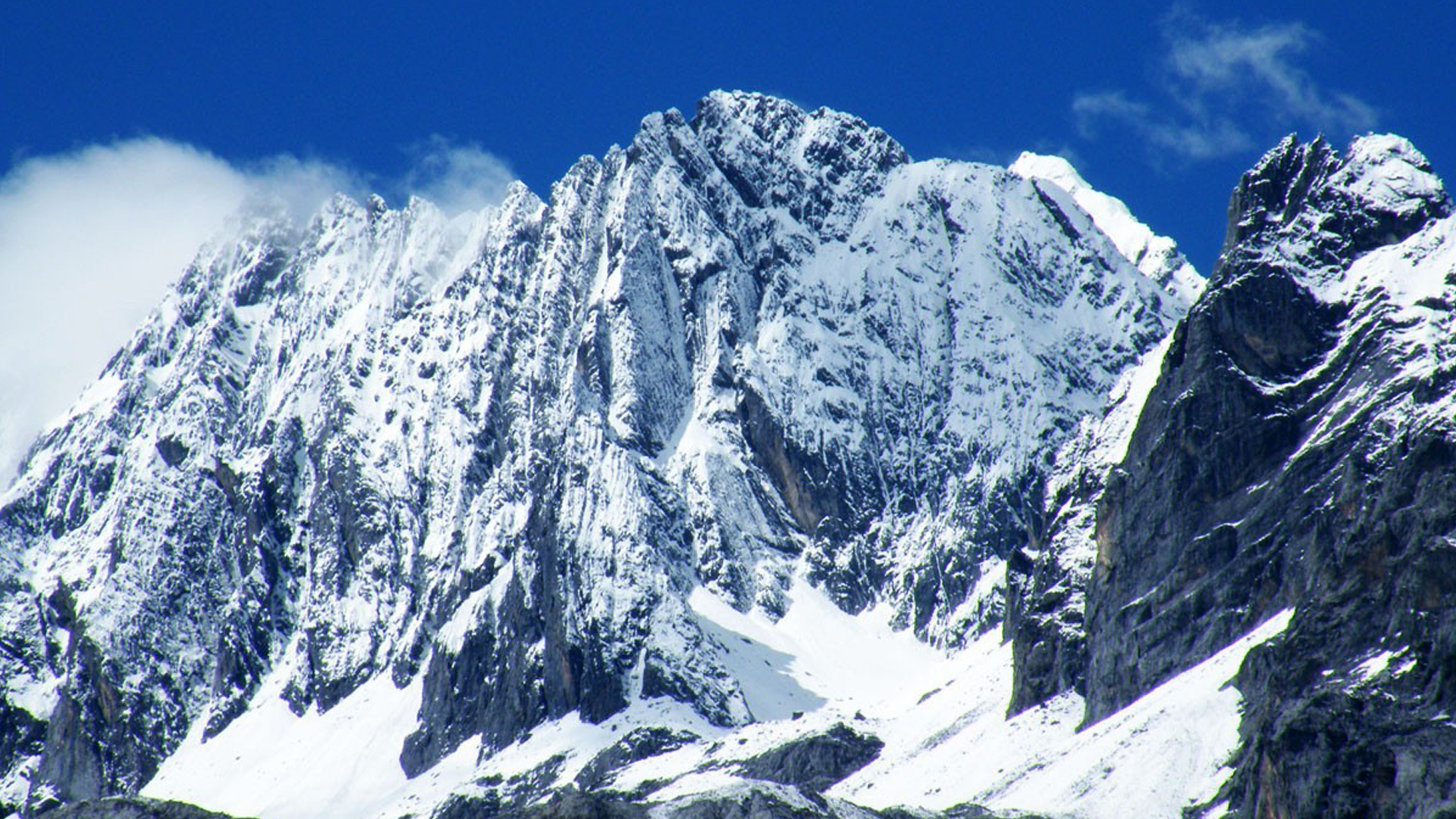 今年春節去北方太冷,那就去麗江吧,旅行達人帶你玩轉玉龍雪山