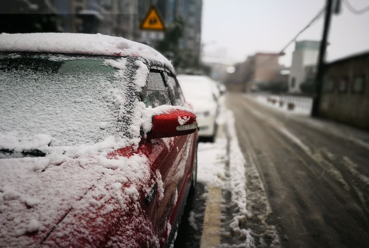 终于下雪了