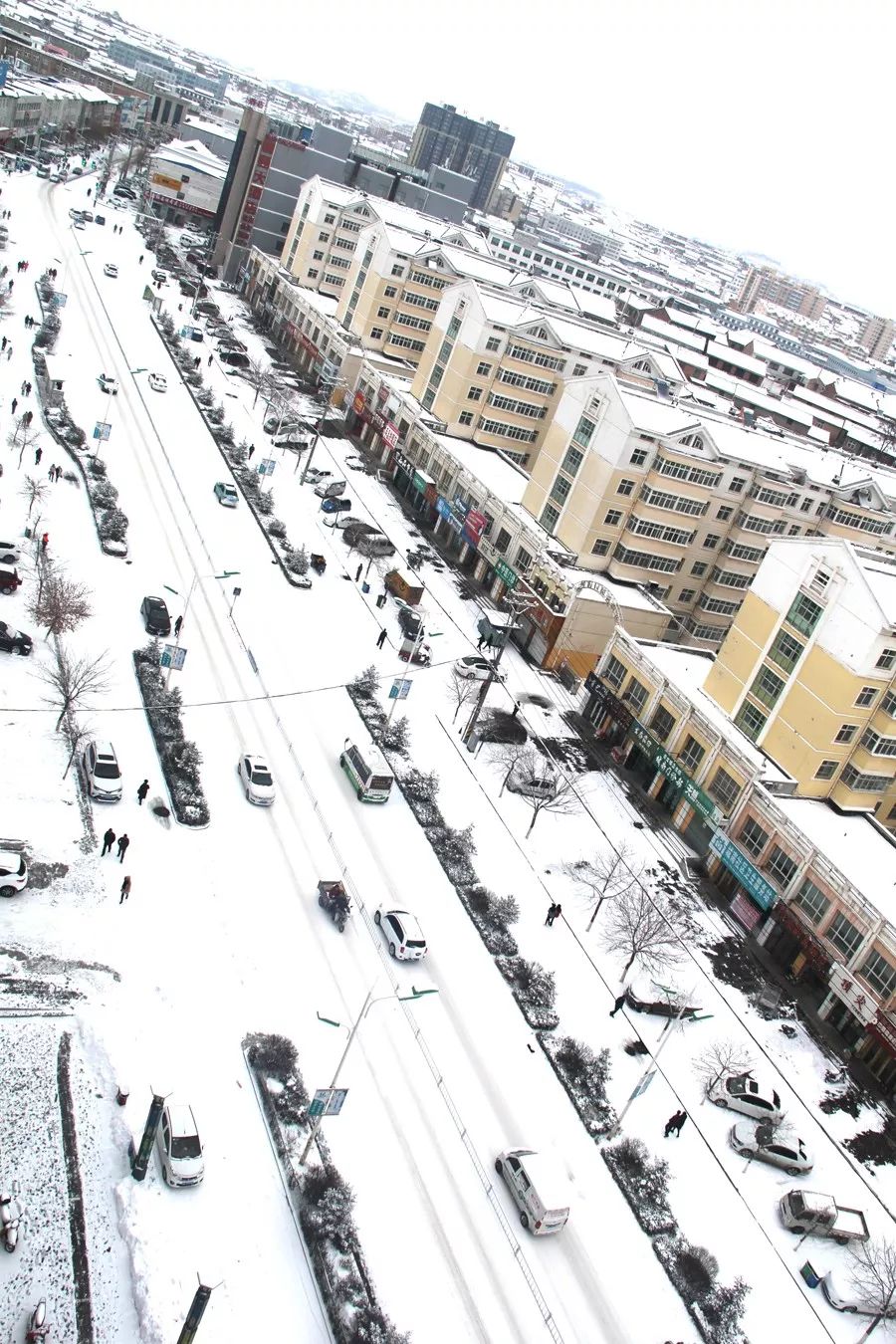 【鸟瞰】从信达鸟瞰陵川雪景,这几组全景照片美爆了!