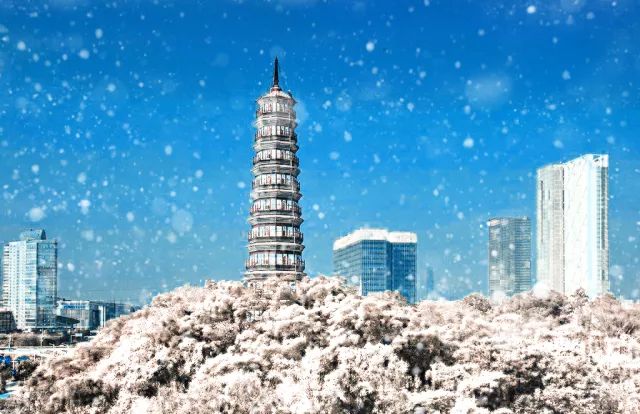 广州雪景咁靓,我哋仲边使再睇人哋嘅城市落雪!