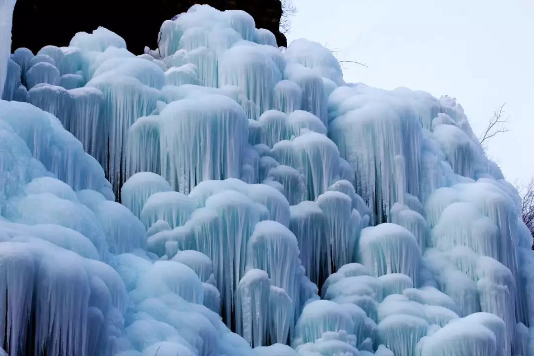 冬季忽忽水风景区图片