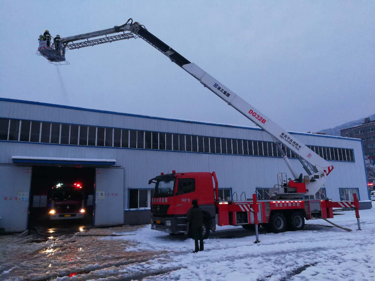 屋顶加热除雪装置图片