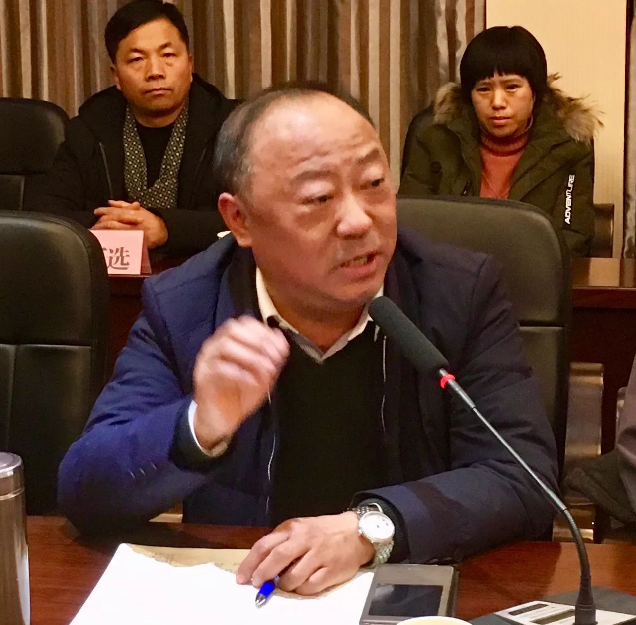 洪湖市民政局局长张春辉在讲话洪湖市民政局副局长肖二在讲话公众号
