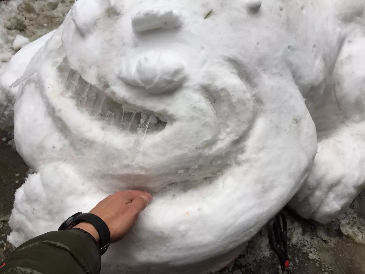 雪怪吓死人图片图片