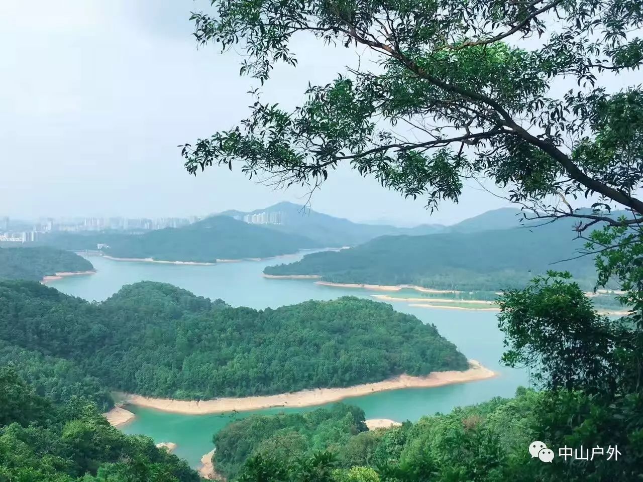 1月13日第五届中山户外年会刀狼登山队—长江水世界至狮头山