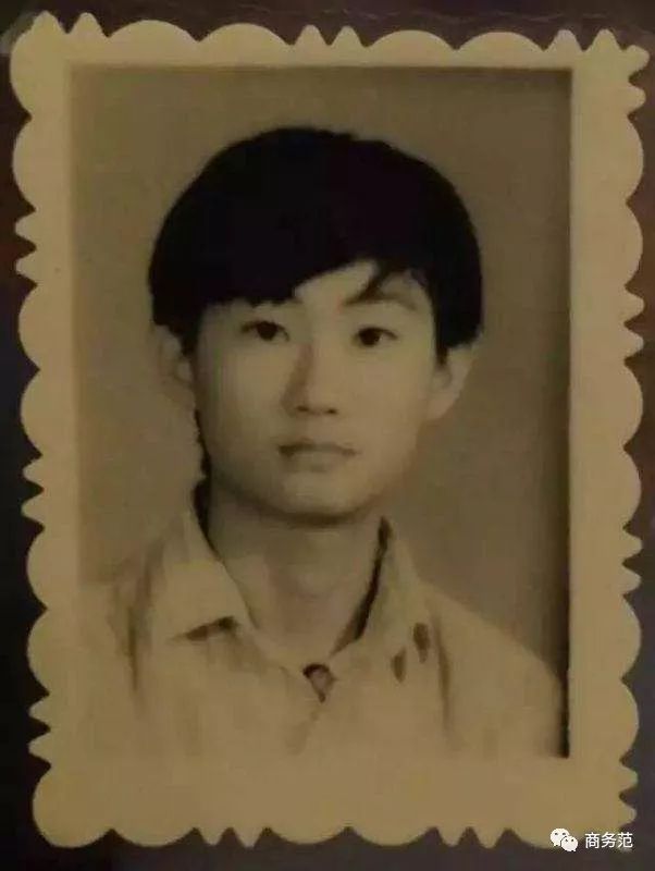 刘强东年轻时的照片图片