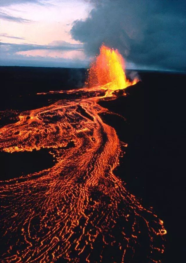 世界上最美的火山图片