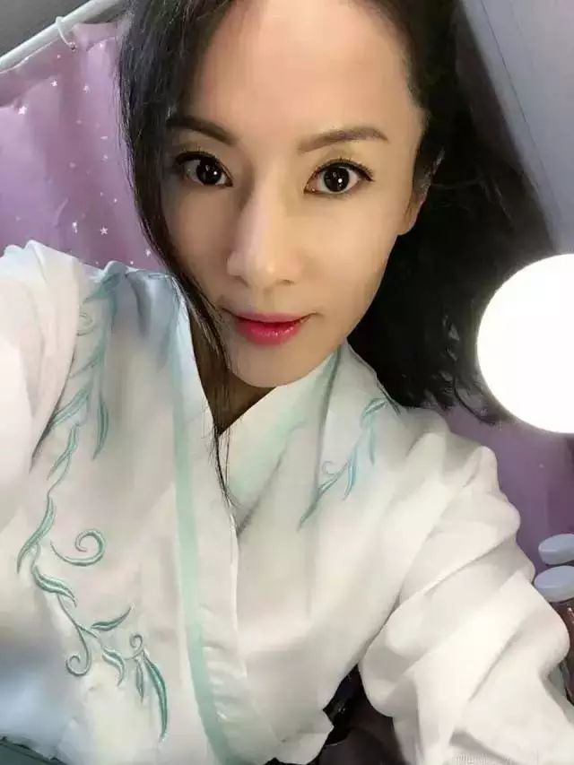 50岁辣妈刘叶琳用心诠释美丽与年龄无关