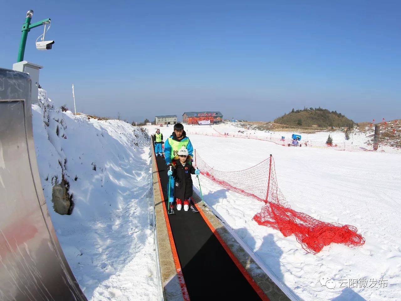 重庆云阳龙缸滑雪场图片