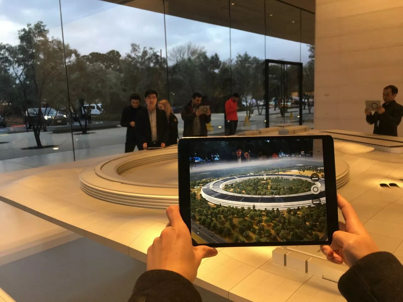 applepark参观图片