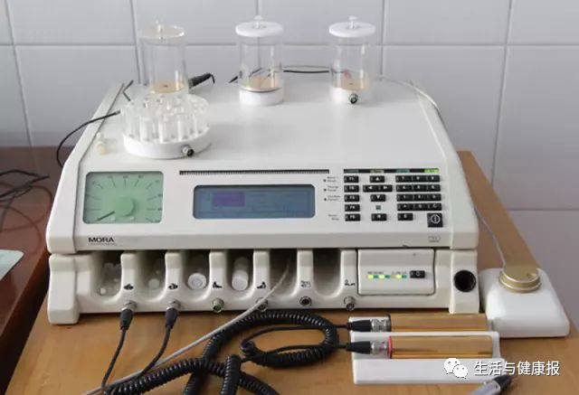 从德国引进的百康,摩拉两款生物物理治疗仪,曾被国内多家医院广泛用于