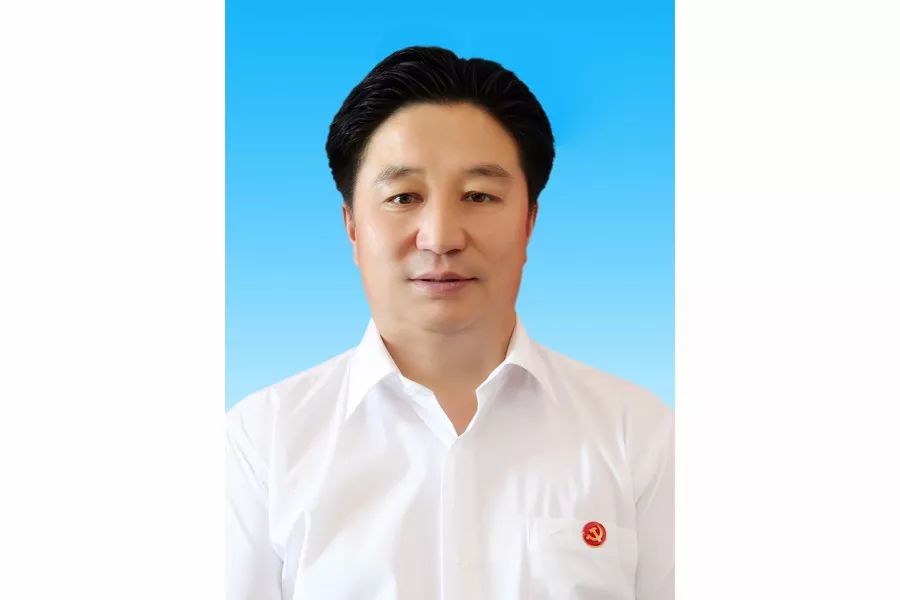 巴彦淖尔市人民政府市长,副市长简历